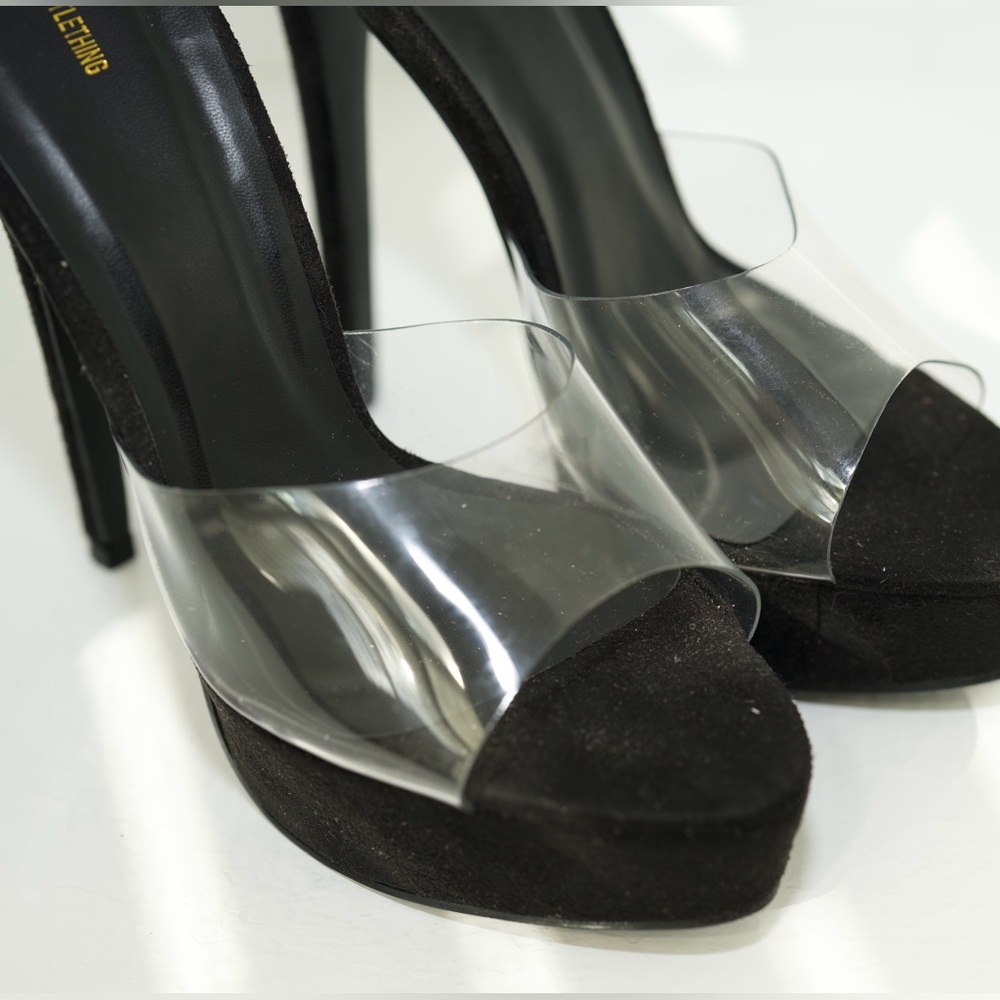 Pretty Little Thing BLACK HIGH PLATFORM CLEAR MULE SANDALS Suede PVC Size UK 6 - Picture 13 of 16